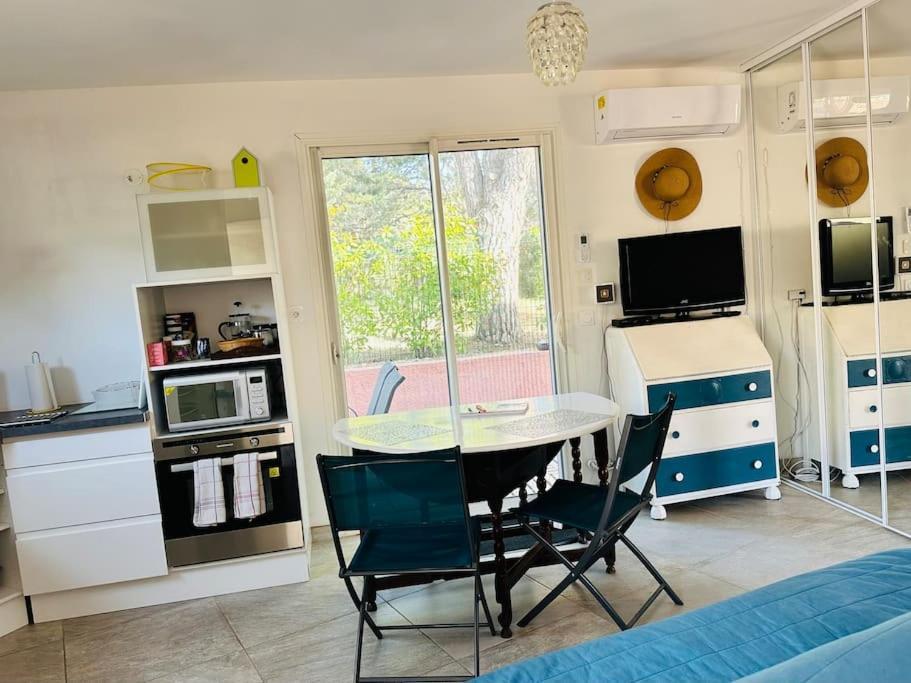 Moderne Mini Maison Lézignan-Corbières المظهر الخارجي الصورة